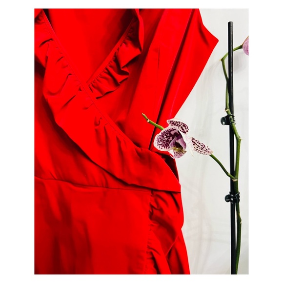 DVF Iconic Nylon Ruffle Mini Wrap Dress •  ‘Andra’ - Picture 2 of 10